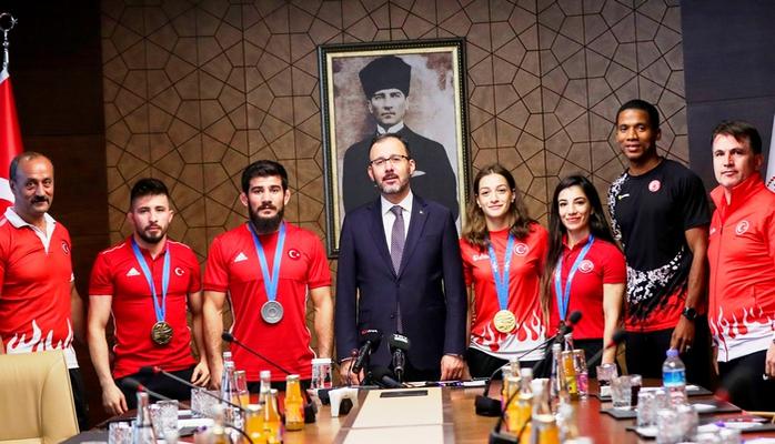 Spor Bakanı Kasapoğlu: Amacımız Türkiye'nin bir spor ülkesi olması