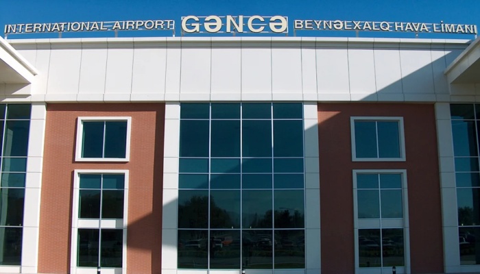 Gəncə aeroportunun direktoru vəzifəsindən azad olundu