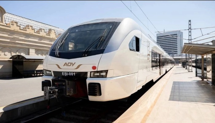 Gəncə-Qəbələ-Gəncə qatarı istifadəyə verilir