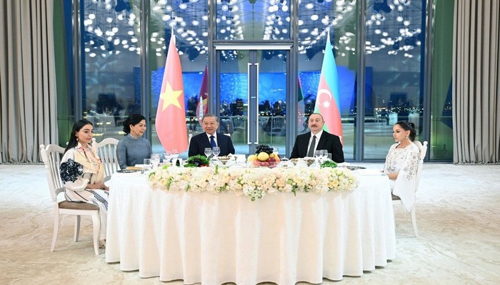 İlham Əliyevin adından Vyetnam Kommunist Partiyasının Mərkəzi Komitəsinin Baş katibinin şərəfinə dövlət ziyafəti verilib