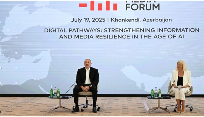 İlham Əliyevin III Şuşa Qlobal Media Forumunun iştirakçıları ilə görüşü başlayıb