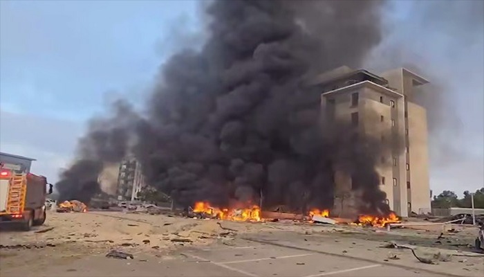 İrandan atılan raket “Microsoft”un binasına ziyan vurdu - Xəsarət alanlar var