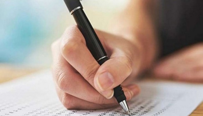 İxtisas seçimində övladının yerinə qərar verən valideynlərə XƏBƏRDARLIQ