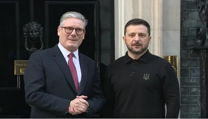 Londondan Zelenskiyə dəstək gəldi: "Axıra qədər yanınızdayıq"