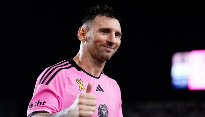 Messi çempion olan Azərbaycan millisini təbrik etdi