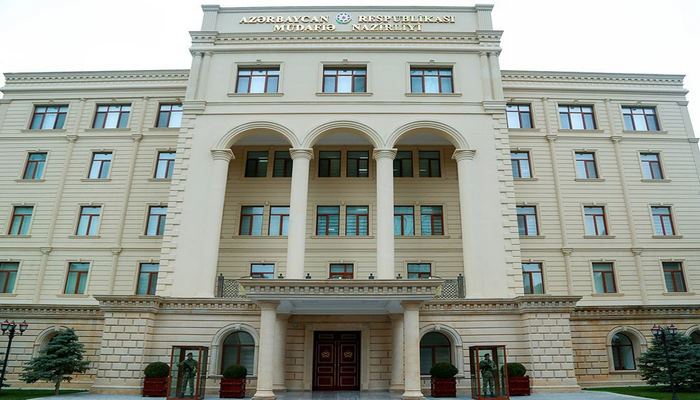 MN: "Ordumuzun Kəlbəcər istiqamətində yerləşən mövqeləri intensiv atəşə tutulub"