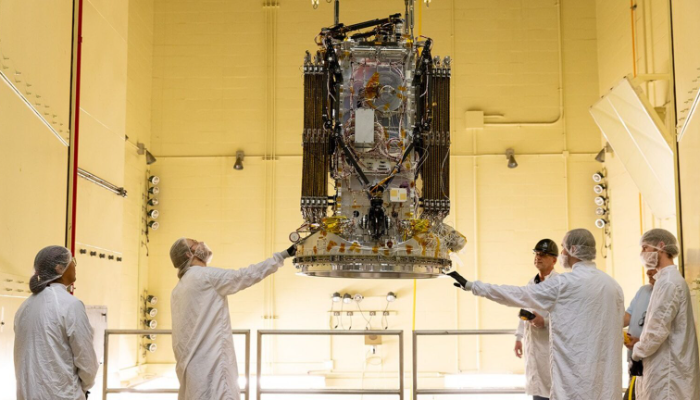 NASA 500 milyon dollarlıq teleskopu xilas etmək üçün “kosmosda qəfil xilasetmə” missiyası hazırlayır