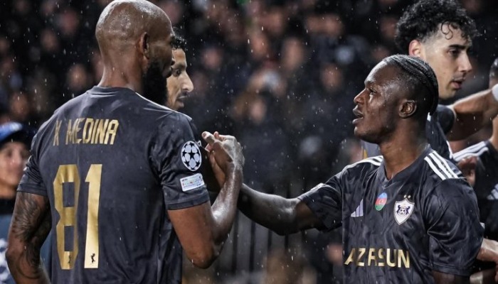 "Qarabağ" - "Ayaks" oyununda qonaqlar qalib gəlib - QOLLAR