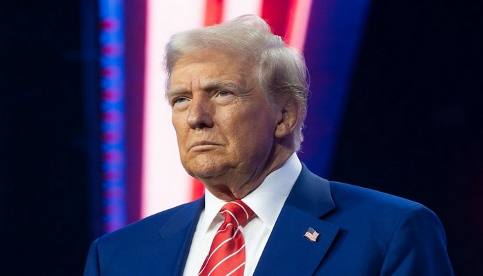 Tramp G7 sammitində bir sıra ölkələrin liderləri ilə görüşəcək