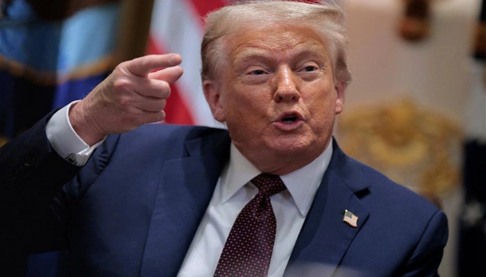 Tramp Kolumbiya Prezidentini daha diqqətli olmağa çağırıb