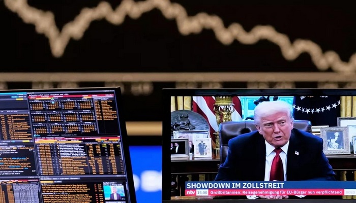 Trampın bəyanatı kriptovalyuta bazarını və fond birjalarını çökdürdü