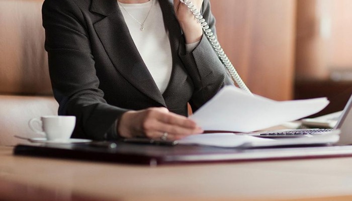 Valideynlərdən pul alan bağça müdiri işdən çıxarıldı