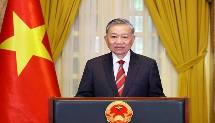 Vyetnam Kommunist Partiyası Mərkəzi Komitəsinin Baş katibinin rəsmi qarşılanma mərasimi olub